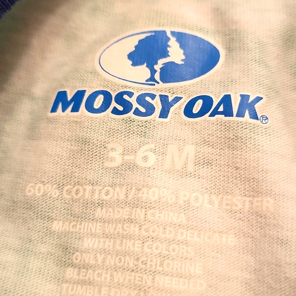 Mossy Oak "Take Me fishin'" short sleeved onesie/bodysuit - Picture 3 of 4